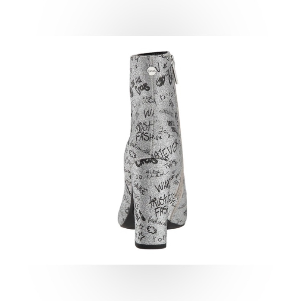 Circus by Sam Edelman Connelly Black Multi Circus Graffiti Print 🩶🩶 - Picture 8 of 8